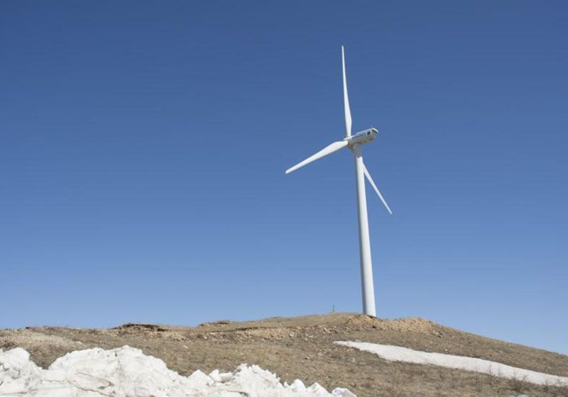 為什么風(fēng)力發(fā)電機(jī)轉(zhuǎn)得那么慢還能發(fā)電？