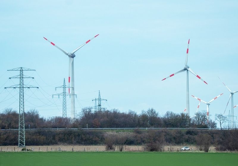 風(fēng)力發(fā)電機(jī)轉(zhuǎn)一圈能發(fā)多少電？售價(jià)多少？