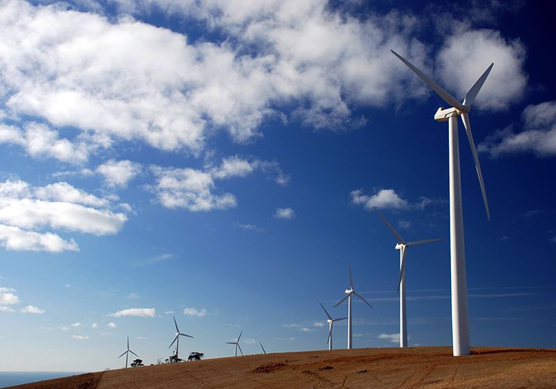 如何根據(jù)電力需求評估風(fēng)力發(fā)電機的成本？